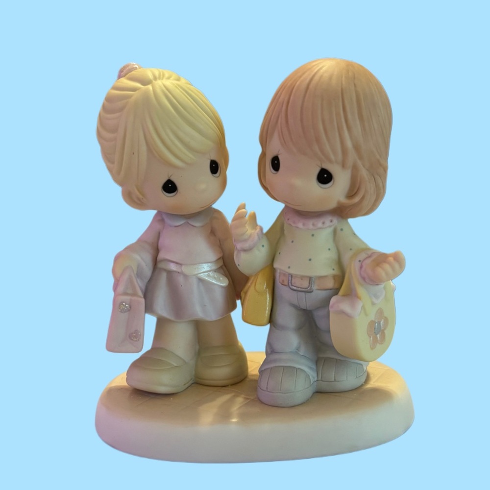 Precious Moments Friends Of A Feather Shop Together Figurine